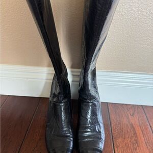 CHANEL Black Leather Heeled Boots